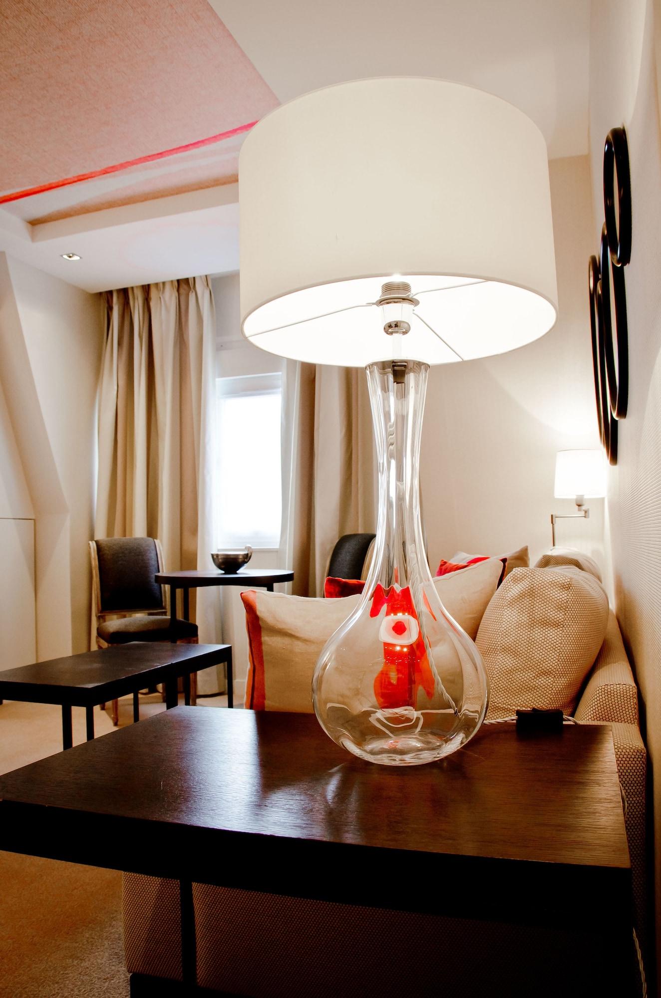 Balmoral Champs Elysees Париж Екстериор снимка