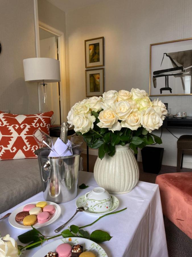 Balmoral Champs Elysees Париж Екстериор снимка